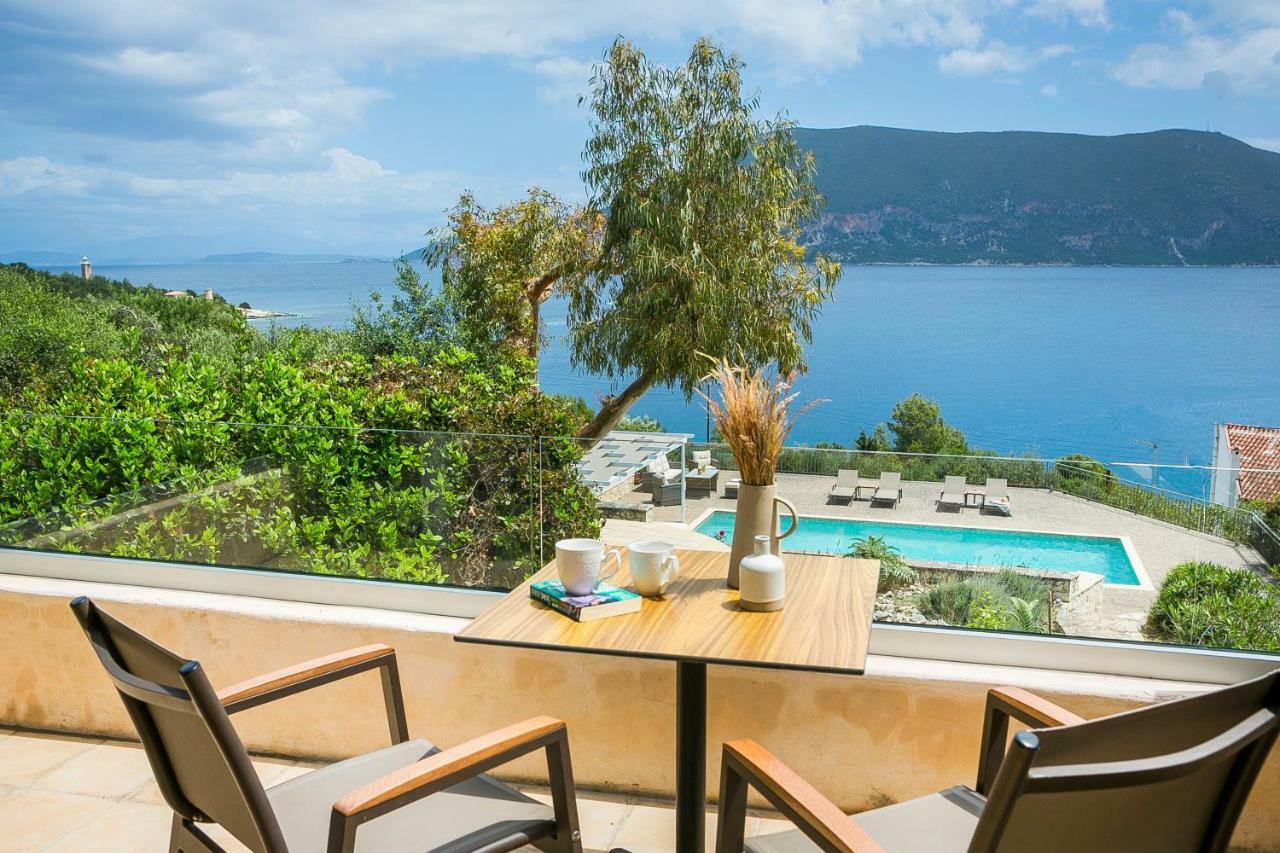 Martini Waterfront Suites Fiskardo Dış mekan fotoğraf